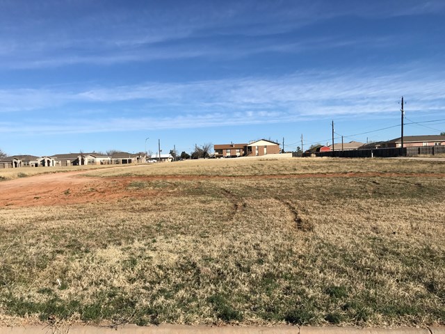 1402 NE 7th St, Andrews, TX 79714