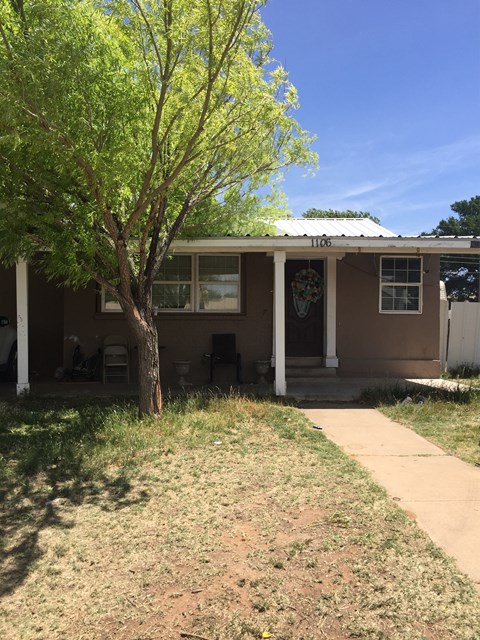 1106 NW 3rd St, Andrews, TX 79714