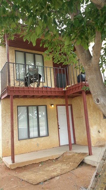 404 D SE 6th St, Andrews, TX 79714