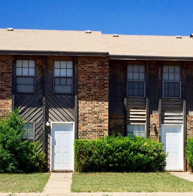 728 SW 7th Place, Andrews, TX 79714