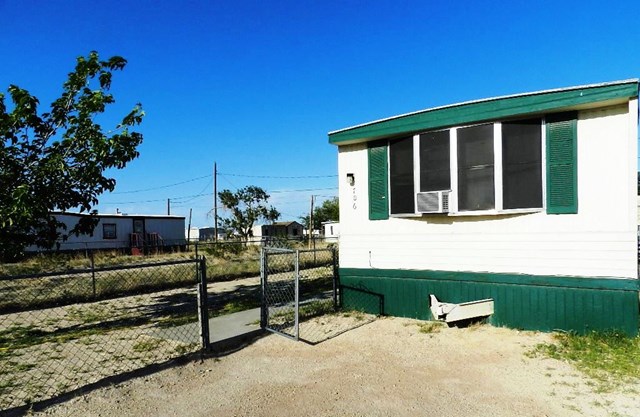 706 N State, Fort Stockton, TX 79735
