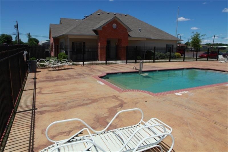1000 E Monahans Street, Odessa, TX 79761