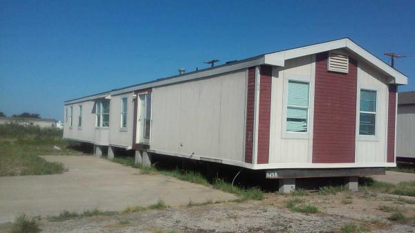 Islander Manufactured Home Community 3504 N VoyagerOdessa, TX 79764