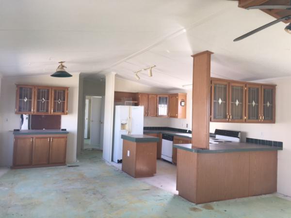 Islander Manufactured Home Community 3504 N VoyagerOdessa, TX 79764