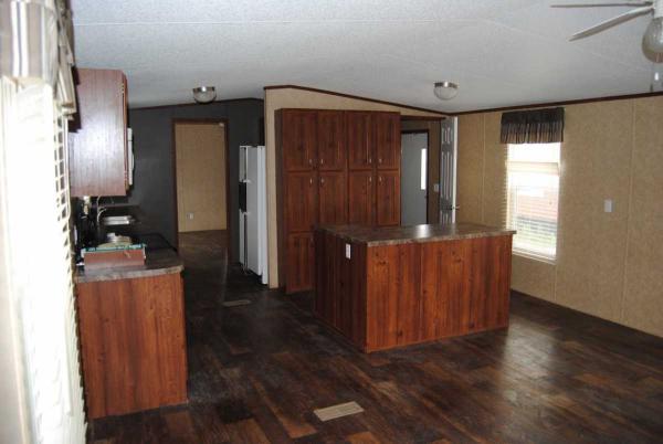 Islander Manufactured Home Community 3516 N Voyager AvenueOdessa, TX 79764