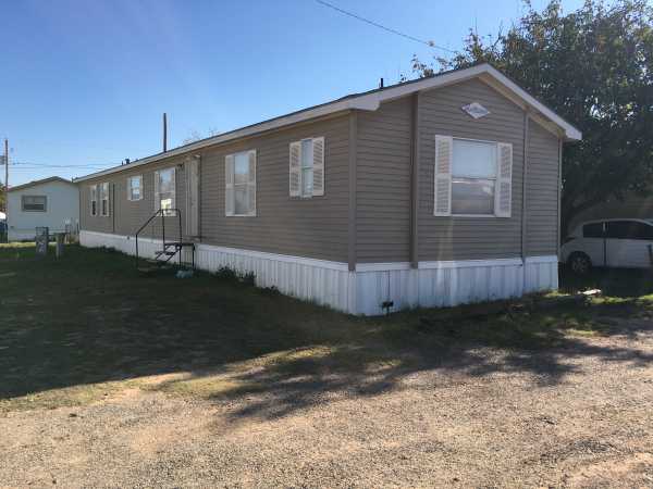 Mead Manor Manufactured Housing Community 4000 Golder Ave #27Odessa, TX 79764