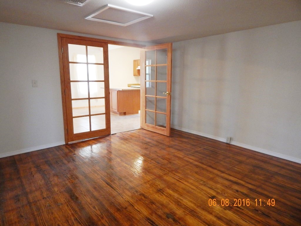606 3rd Street, Van Horn, TX 79855