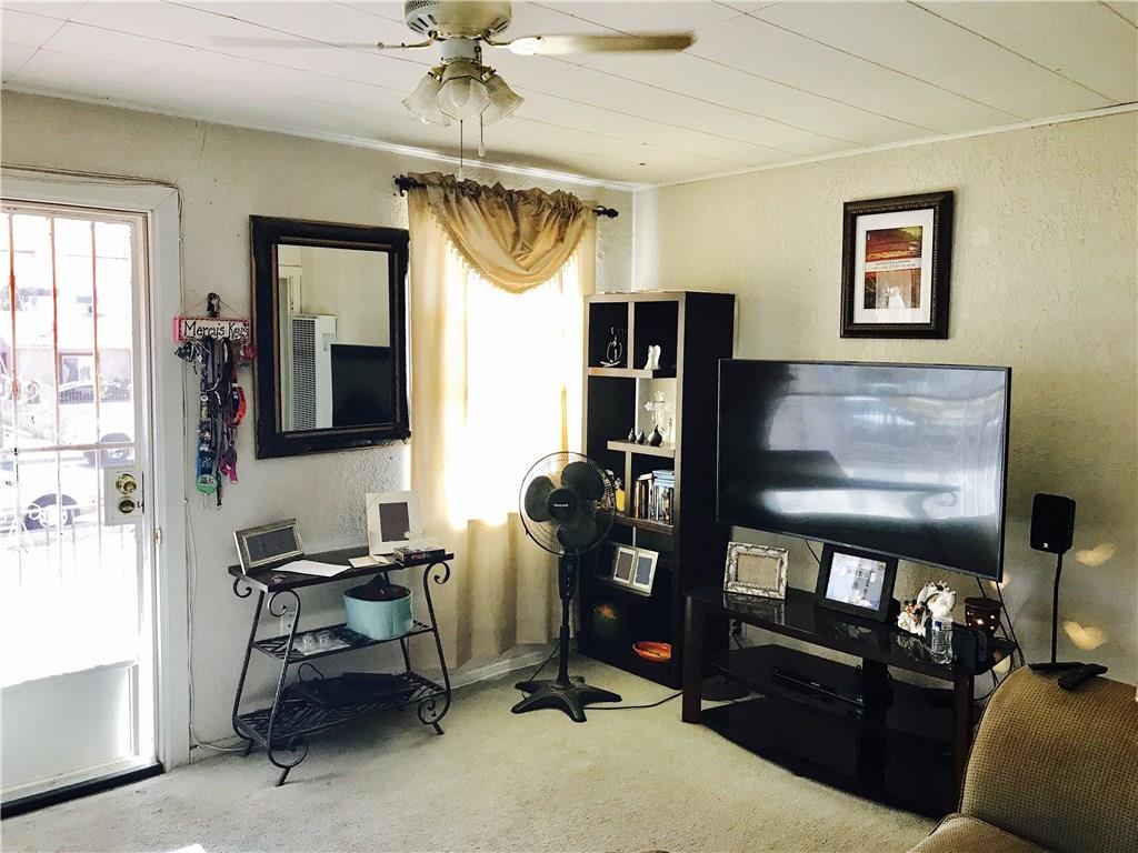 1304 Howze Street, El Paso, TX 79903