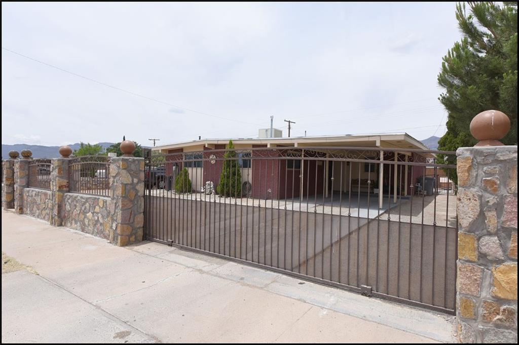 5241 Pikes Peak Drive, El Paso, TX 79904