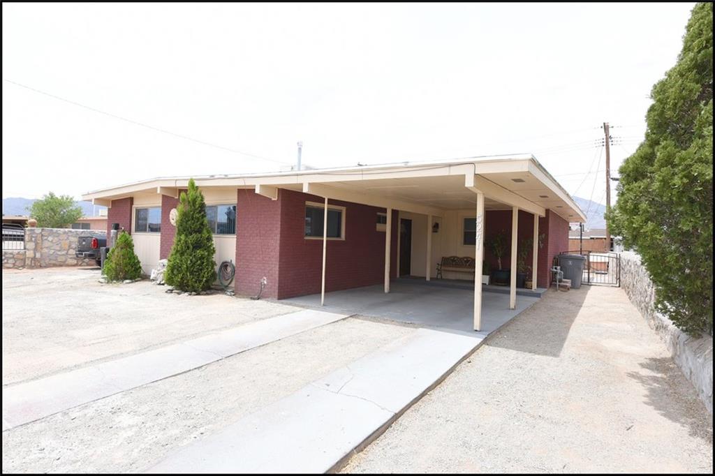 5241 Pikes Peak Drive, El Paso, TX 79904