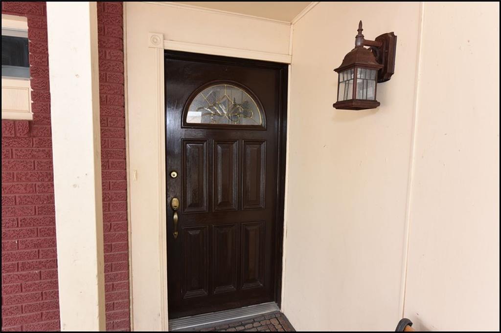 5241 Pikes Peak Drive, El Paso, TX 79904