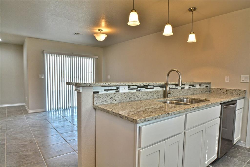 8420 Leo, El Paso, TX 79904