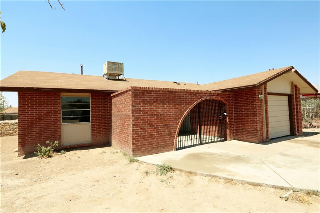 8536 Paddlefoot Lane, El Paso, TX 79907