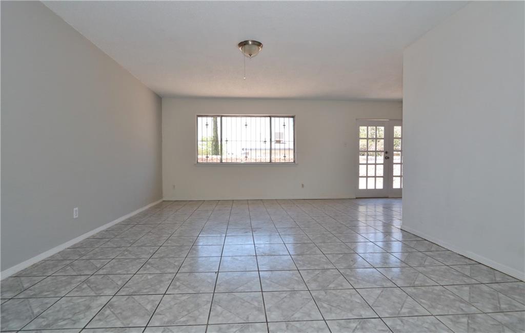8536 Paddlefoot Lane, El Paso, TX 79907