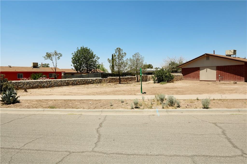 8536 Paddlefoot Lane, El Paso, TX 79907