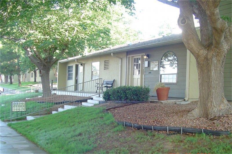 1222 Giles Road, El Paso, TX 79915