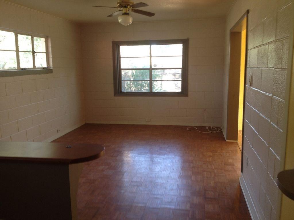 220 Silverwood Way, El Paso, TX 79922