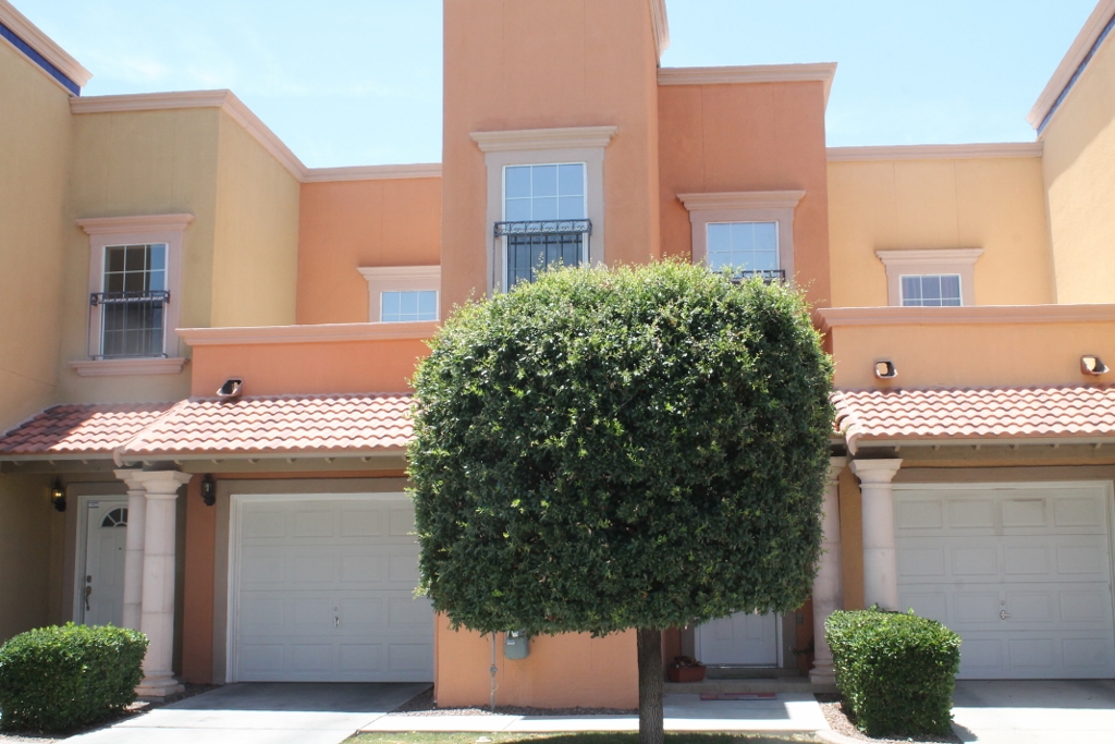 3150 N. Yarbrough, El Paso, TX 79925