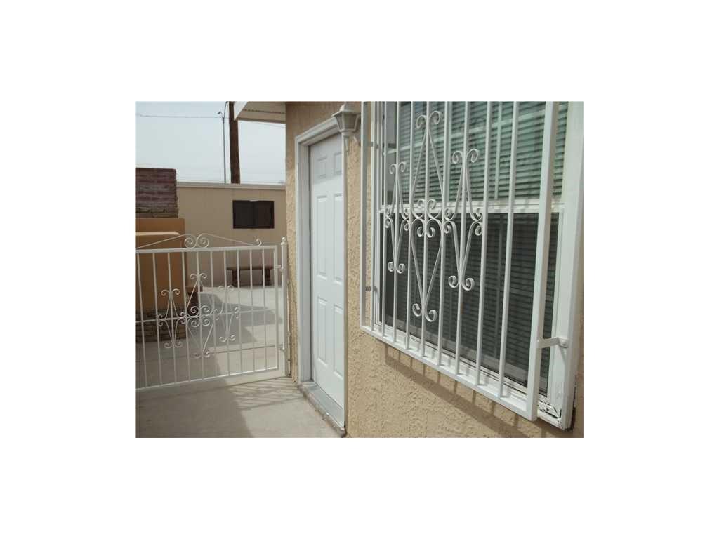 2713 Fir Street, El Paso, TX 79925