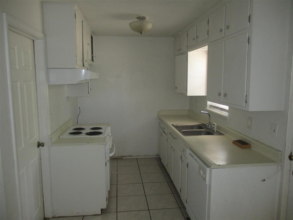 1405 Cessna Drive, El Paso, TX 79925