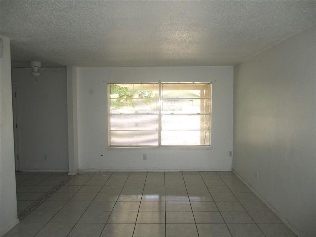 1405 Cessna Drive, El Paso, TX 79925