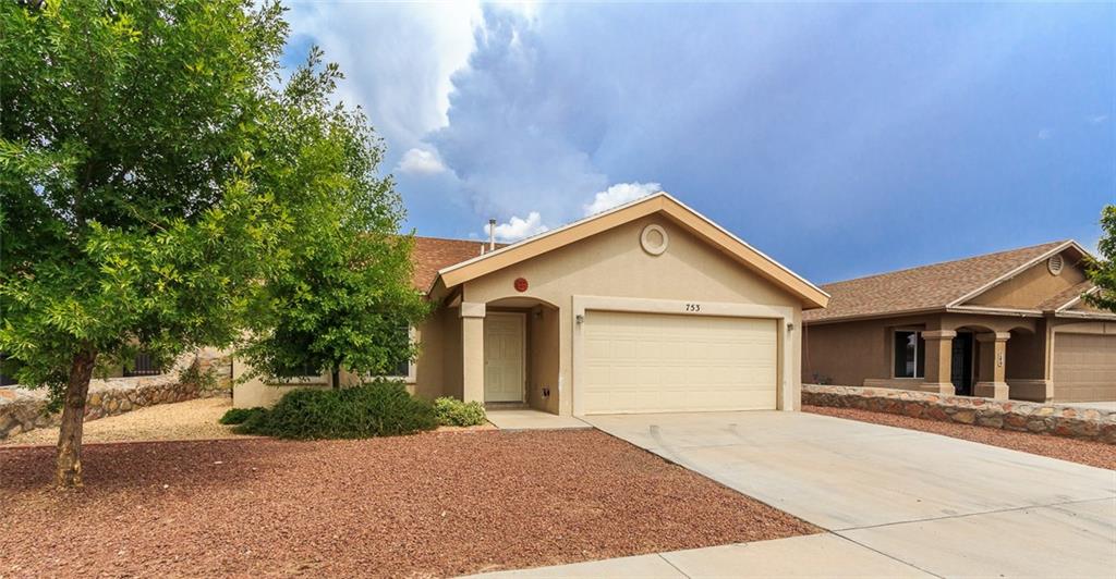 753 Desert Sage Drive, Horizon City, TX 79928