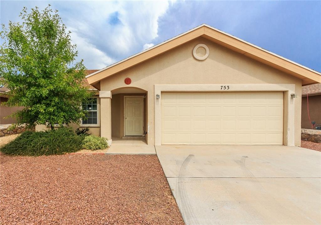 753 Desert Sage Drive, Horizon City, TX 79928