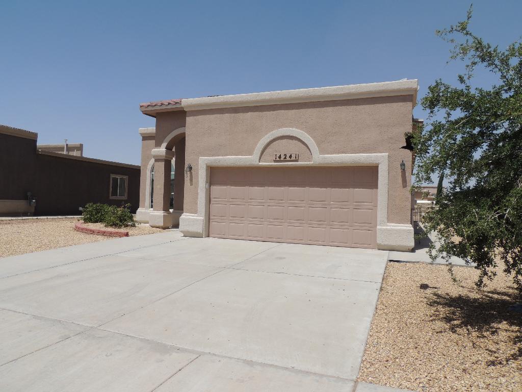 14241 Desert Bush Dr., El Paso, TX 79928