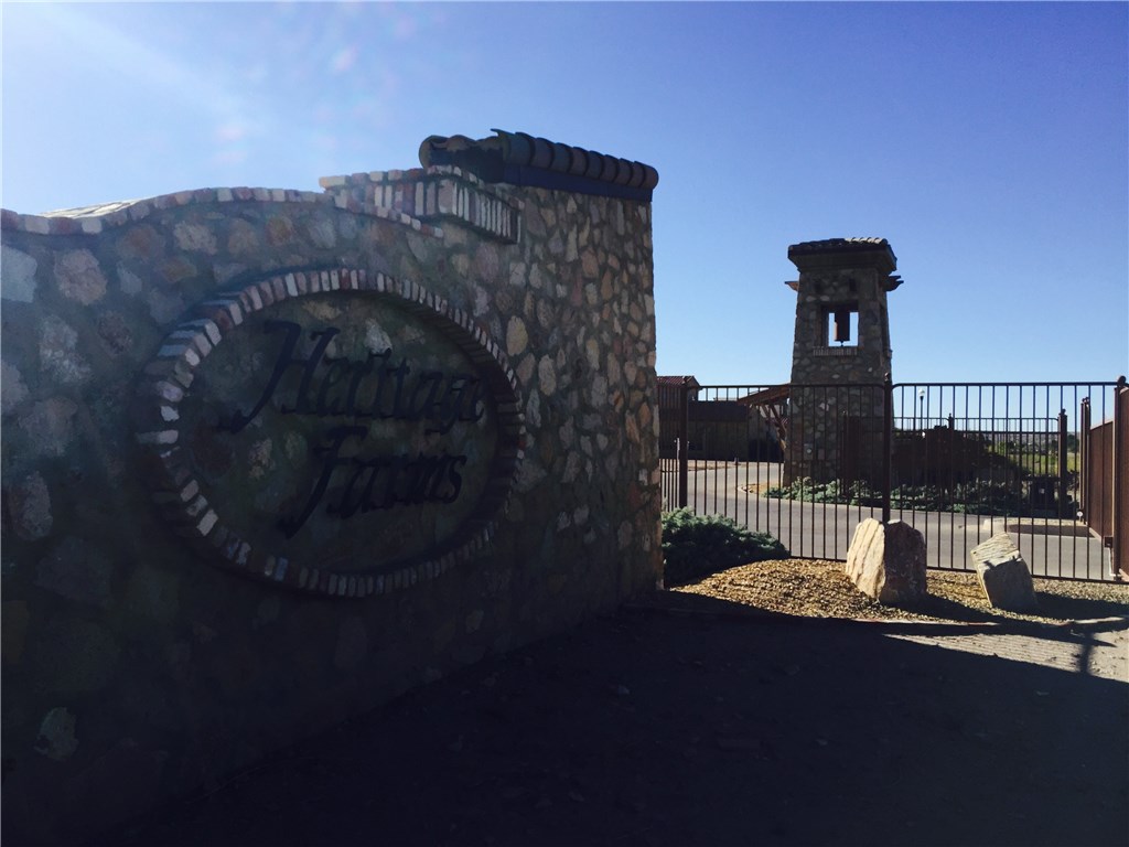 5602 River, El Paso, TX 79932