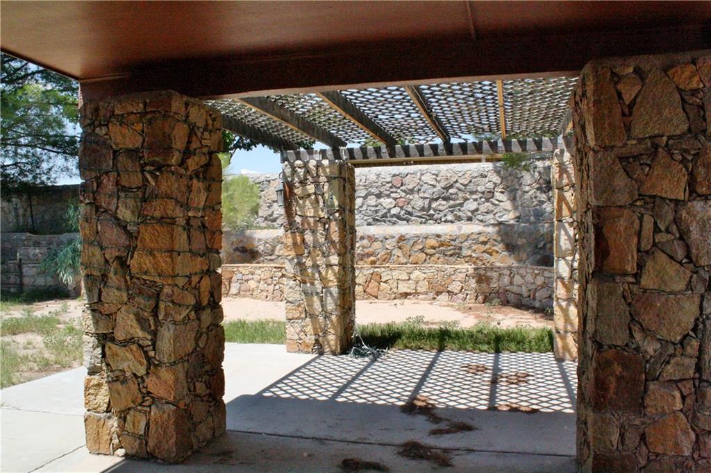 217 Arisano Drive, El Paso, TX 79932