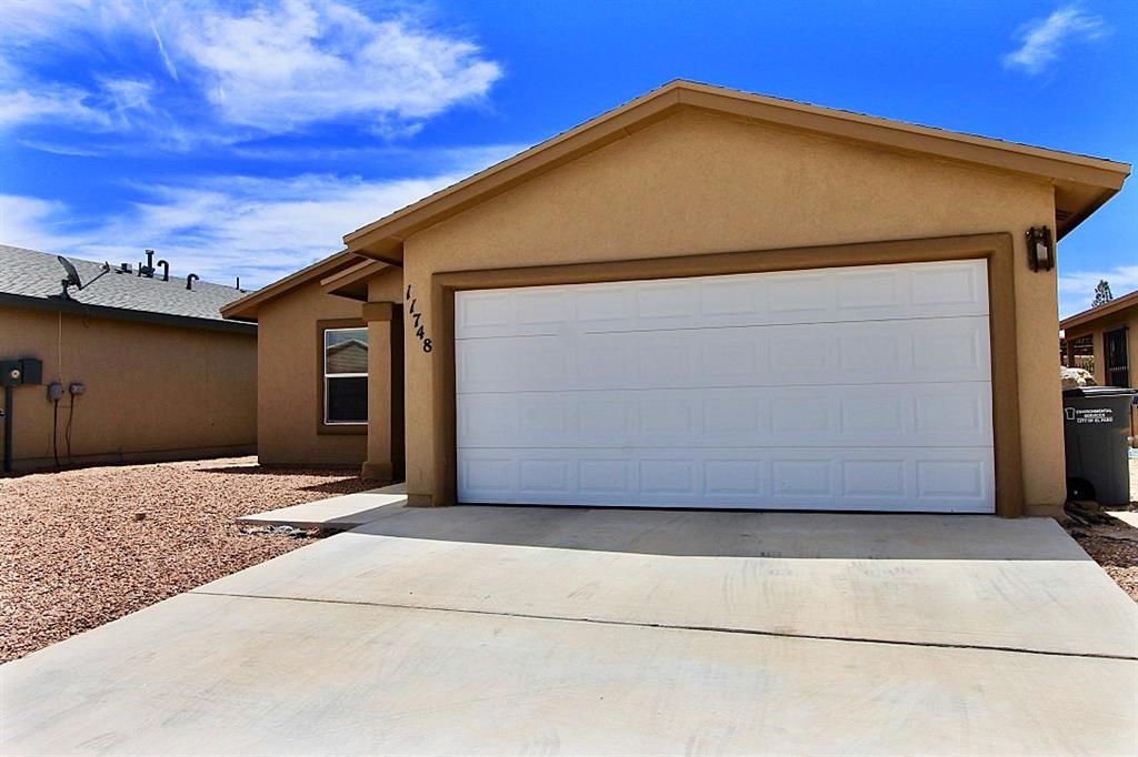 11748Jim Webb Dr, El Paso, TX 79934