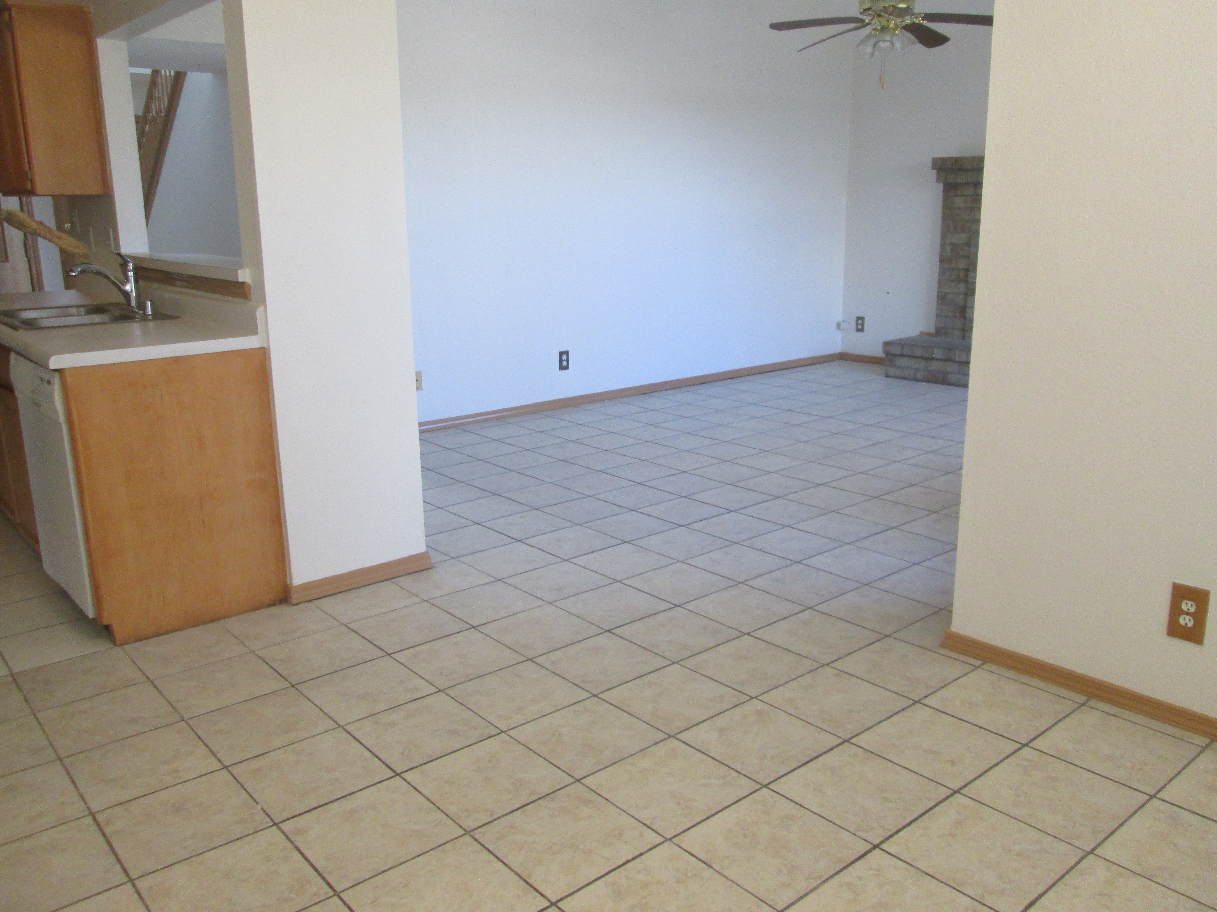 5749 Schwarzkopf, El Paso, TX 79934
