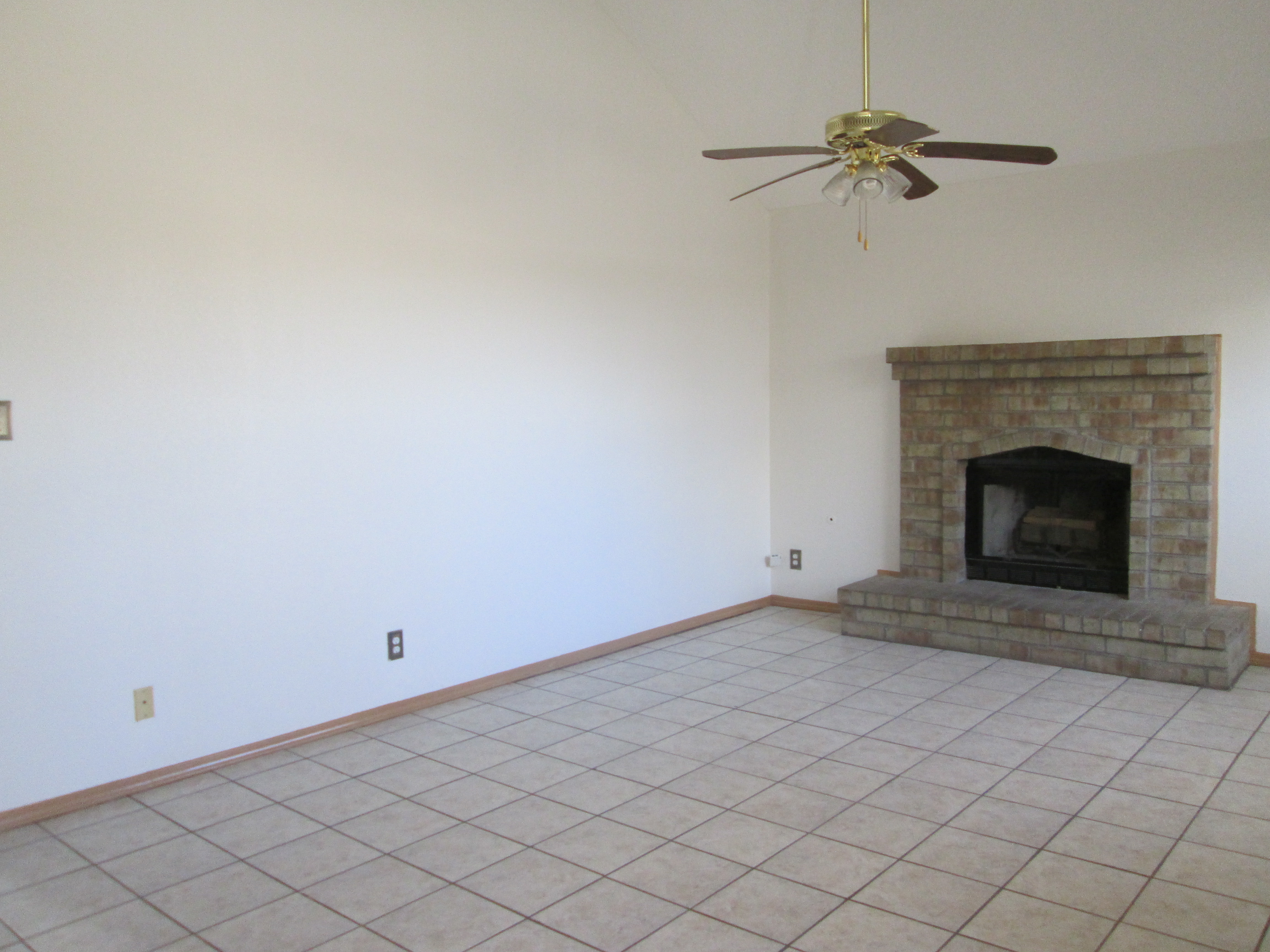 5749 Schwarzkopf, El Paso, TX 79934