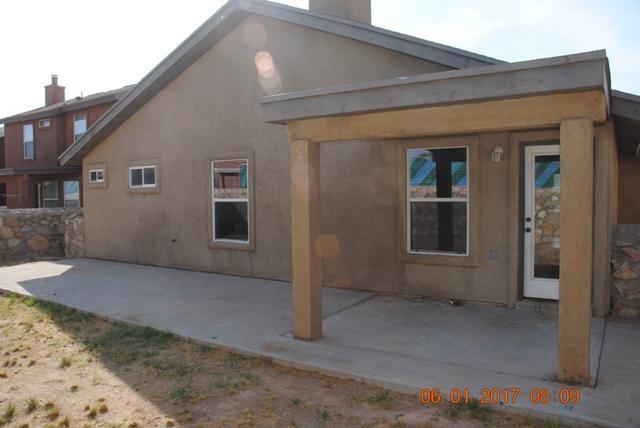 11937 Mesquite Lake LN, El Paso, TX 79934