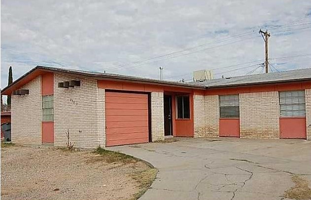 2302 Cumbre Negra, El Paso, TX 79935