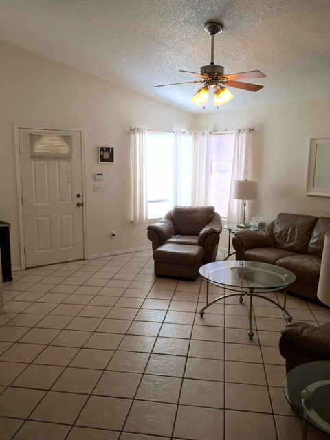 3448 Mike Godwin, El Paso, TX 79936