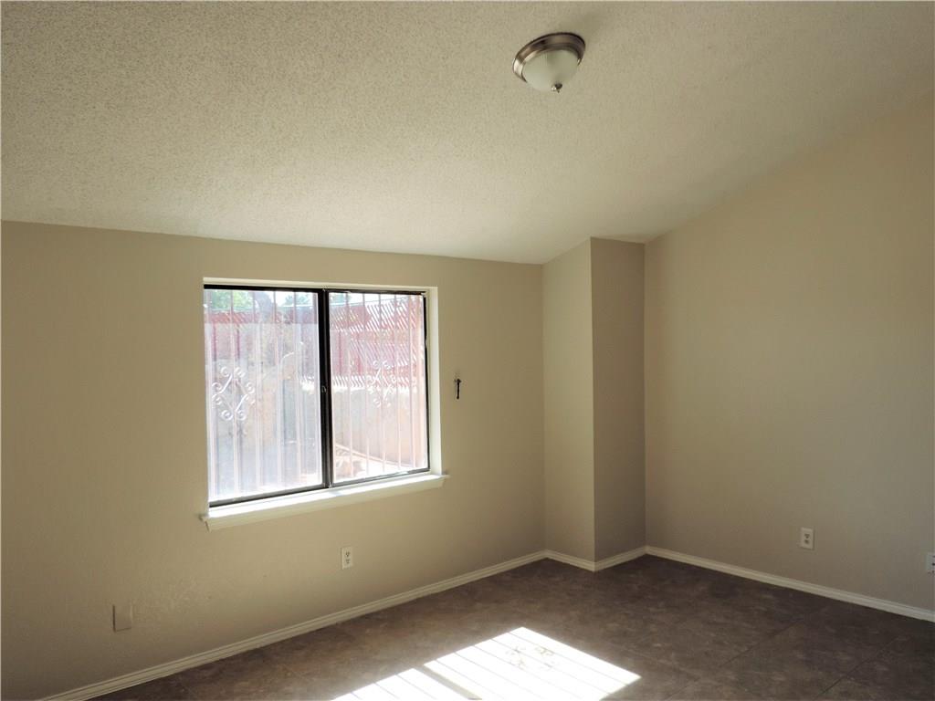 1913 Robert Wynn Street, El Paso, TX 79936