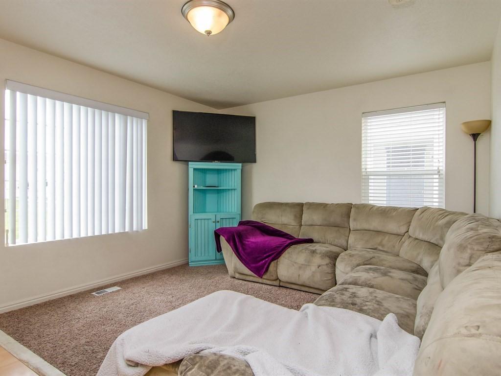 1758 E American Way, Eagle Mountain, UT 84005