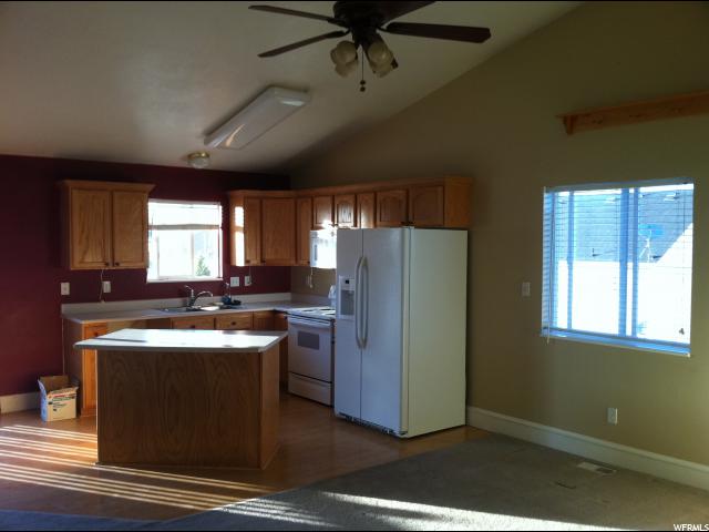 7673 N SPARROWHAWK WAY E, Eagle Mountain, UT 84005