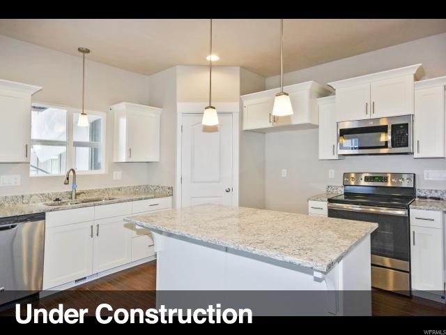 3854 E Cunninghill Dr, Eagle Mountain, UT 84005