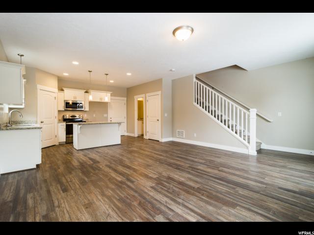 3856 E CunninghillDr, Eagle Mountain, UT 84005
