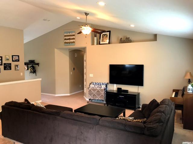 2036 E FICUS Way, Eagle Mountain, UT 84005