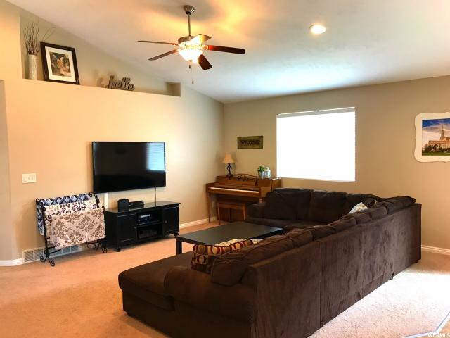 2036 E FICUS Way, Eagle Mountain, UT 84005