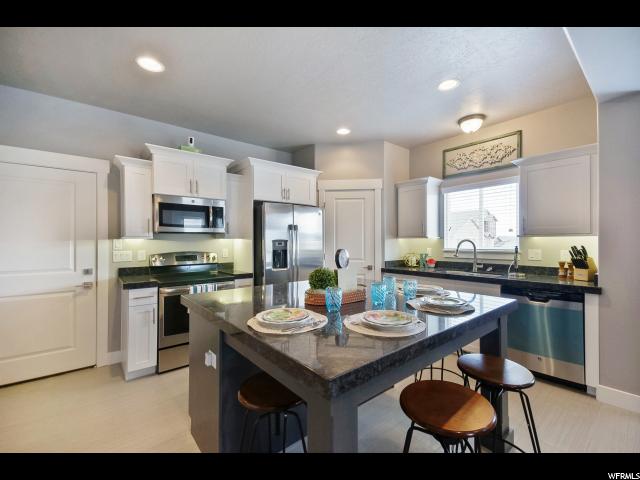3775 E Cunninghill Dr, Eagle Mountain, UT 84005
