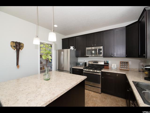8622 N STONEBRIDGE Ln, Eagle Mountain, UT 84005
