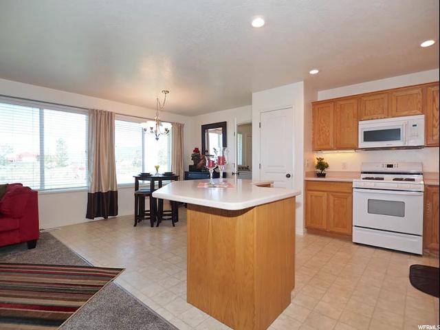 1272 E CRESCENT LOOP, Eagle Mountain, UT 84005