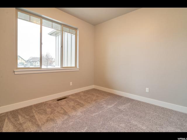 9051 N CLUBHOUSE LN, Eagle Mountain, UT 84005