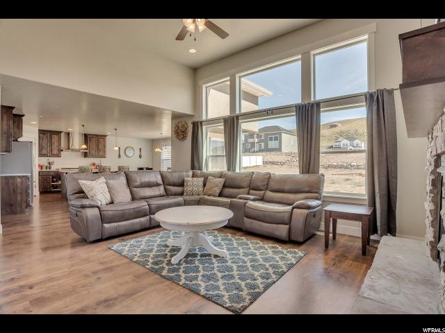 2327 E SANDHILL Ln, Eagle Mountain, UT 84005