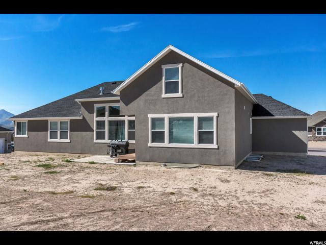 2327 E SANDHILL Ln, Eagle Mountain, UT 84005