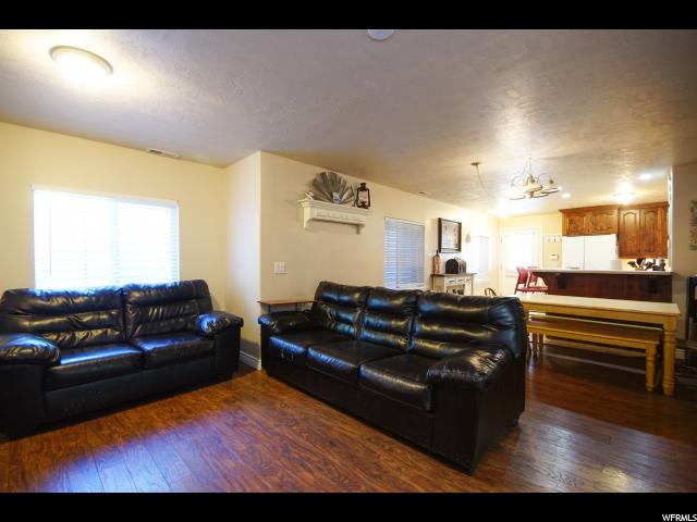 11507 S SUMMER STONE Dr, South Jordan, UT 84009